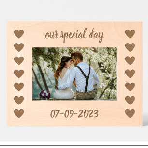 Cadre photo en bois personnalisé motif de cœur pou