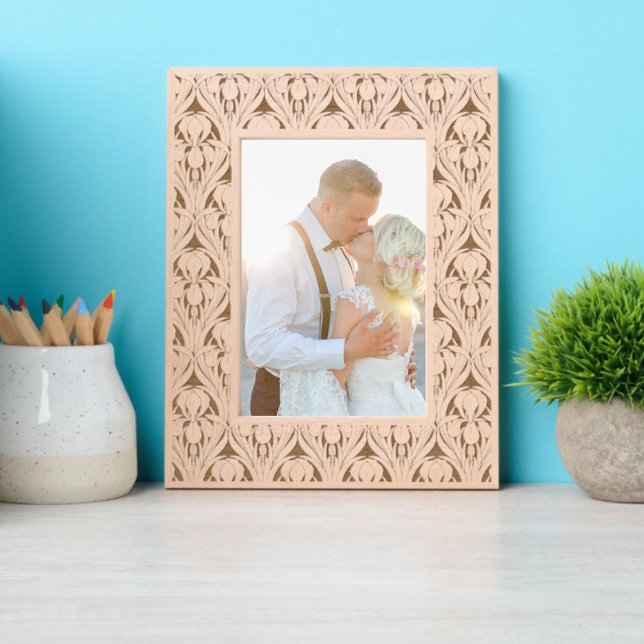 Cadres Gravés Art Nouveau Iris Floral & Foliage Motif (Créateur téléchargé)