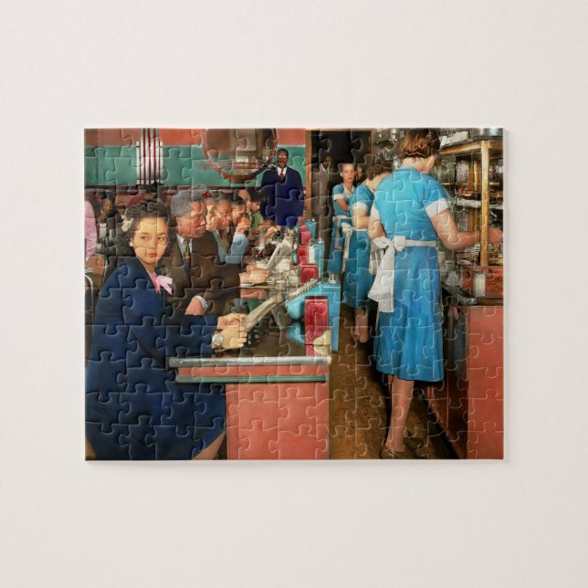 Cafe - Chicago IL - Perfect Eat Shop 1942 (Horizontal)