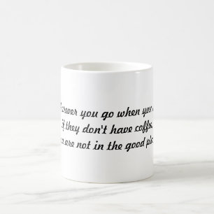 Café seulement dans la tasse de bon endroit