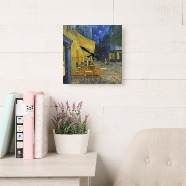 Café Terrasse von Vincent Van Gogh Quadratische Wanduhr (Lesesaal)