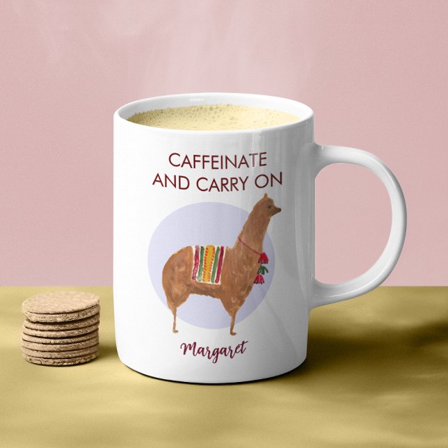 Caffeinate Carry on Llama Alpaca handGezeichnet Ti Kaffeetasse (This cute alpaca / llama mug reads: "Caffeinate and Carry On." Make the office smile!)