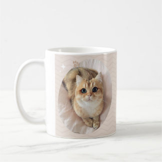 "Caffiné à la perfection : Mug de chat mignonne"