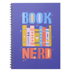 Cahier à reliure spirale Book Nerd avec des livres