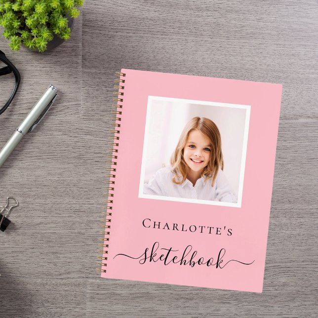 Cahier de croquis rose photo enfants typographie e (Créateur téléchargé)