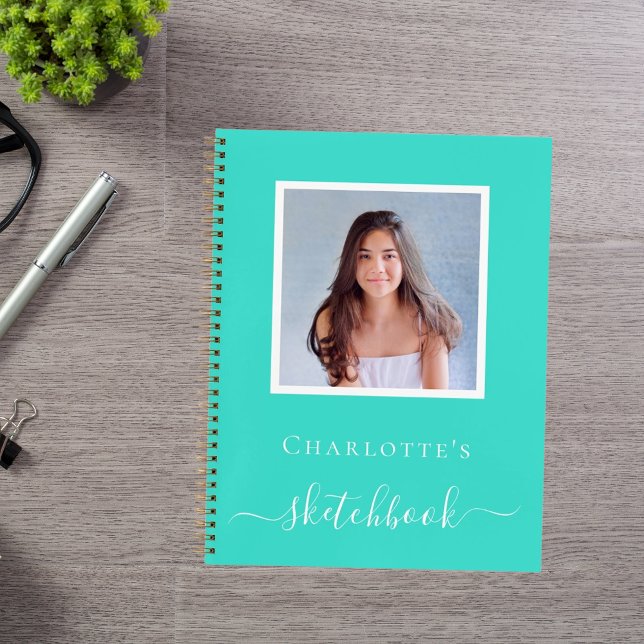 Cahier de croquis typographie photo filles turquoi (Créateur téléchargé)