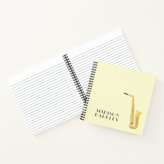 Cahier de professeur de groupe de musicien de saxo (Intérieur)