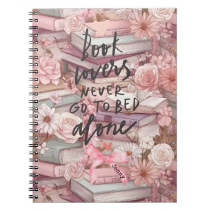 Cahiers aquarelle et fleurs roses