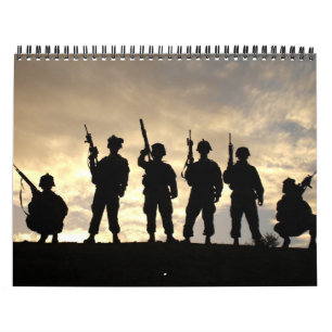 Calendrier 2010 silhouettes militaires
