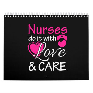 Calendrier l'infirmière le fait avec amour et soins