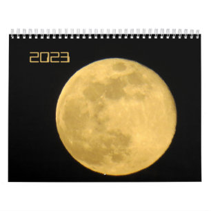 Calendrier Photos de lune dans une variété de scènes et de co