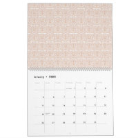 un motif à damiers beige et blanc sur une banquett