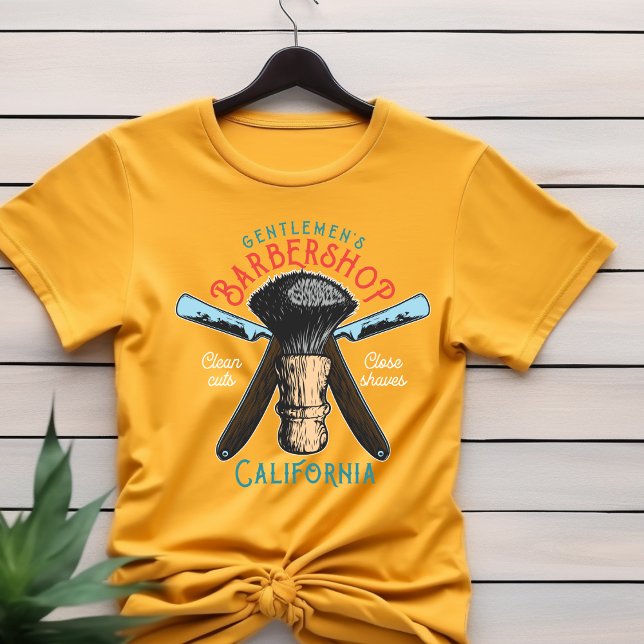 California Barbershop Clean Cuts T - Shirt (Von Creator hochgeladen)
