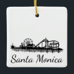 California Santa Monica CA Pier Beach Ferris Wheel Keramikornament<br><div class="desc">Das Design zeigt eine originelle, mit Tinte versehene Abbildung des Pier Santa Monica in Santa Monica, Kalifornien. Koordination der Designs zur Verfügung. Sehen Sie nicht, wonach Sie suchen? Brauchen Sie Hilfe bei der Anpassung? Klicken Sie auf "rebeccaheartsny" (obere rechte Ecke) und dann auf "Kontakt mit diesem Designer", um etwas für...</div>