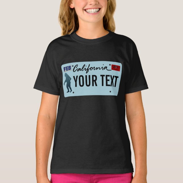 California Sasquatch License Plate T-Shirt (Vorderseite)