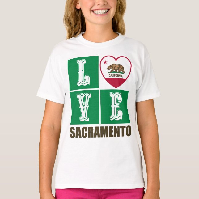 California State Flag Heart Sacramento T-Shirt (Vorderseite)