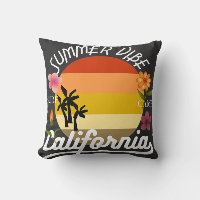 California Summer Vibe Surf Camp Throw Kissen (Vorderseite)