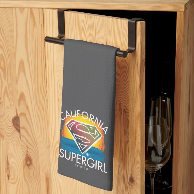 California Supergirl Sunset Graphic Geschirrtuch (Drittel gefaltet)
