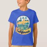 California Surfboard T-Shirt<br><div class="desc">Hallo,  dieses einzigartige und lustige Design repräsentiert ein Surfboard mit einem Retro und süßen Blazon von Kalifornien.</div>