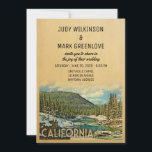 California Wedding Invitation Vintag Nature Einladung<br><div class="desc">Eine einzigartige Vintage kalifornische Hochzeitseinladung im Stil der Mitte des Jahrhunderts mit einer wunderschönen Naturlandschaft mit Waldbäumen, Schnee und einem Fluss oder Bach, der von einem kleinen Berg fließt. Feiern Sie Ihre Hochzeit in Urlaubsort in Nordkalifornien mit dieser charmanten kalifornischen Hochzeit einladen. Ideal für Hochzeiten im Camping und für Feiern...</div>