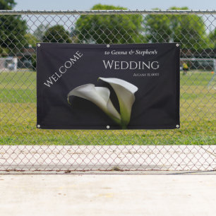 Calla liegt auf dunklem Hintergrund Banner