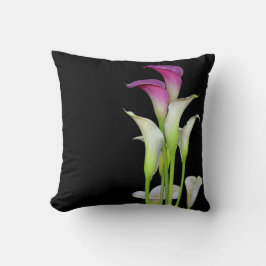 Calla-Lilien-Blumenstrauß-Schwarzes Kissen