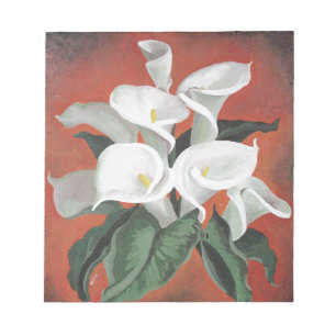 Calla Lilies auf einem roten Hintergrund Notizblock