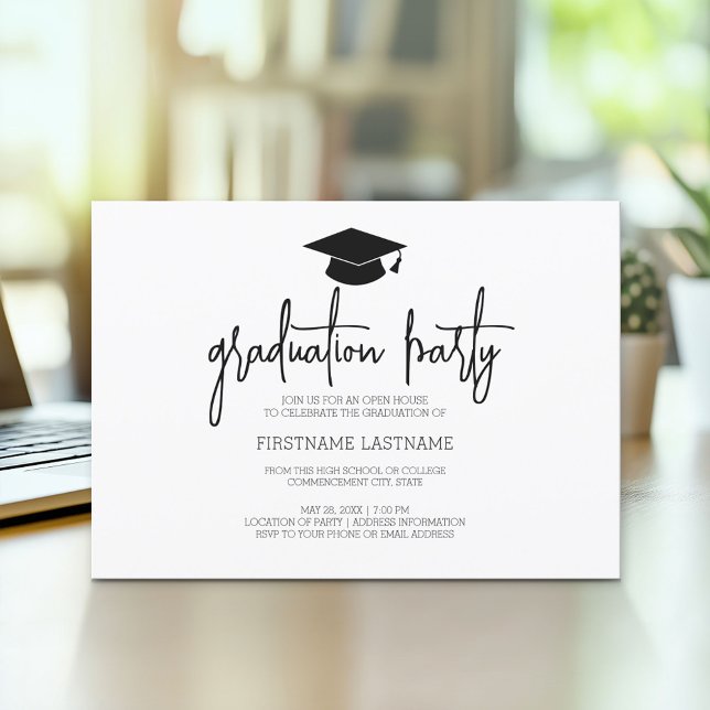 Calligraphie Moderner Minimaler Abschluss Schwarz Einladung (Modern Graduation Announcement and Party Invitation)