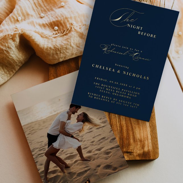 Calligraphie Night Before Probe Dinner Gold Folieneinladung (Von Creator hochgeladen)