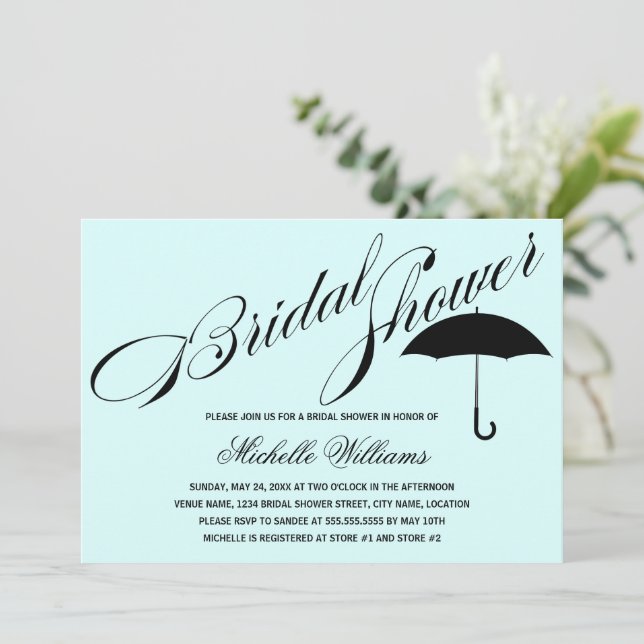 Calligraphie Umbrella Aqua Brautparty Einladung (Stehend Vorderseite)