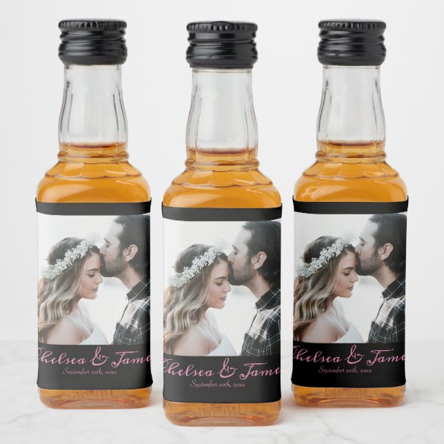 Calligraphy Black & Pink Wedding Foto Alkoholflaschenetikett (Flaschen)