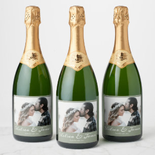 Calligraphy Foto Sage Green Wedding Party