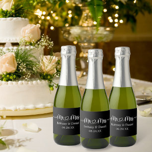 Calligraphy Heart Mr. und Mrs. Wedding Black