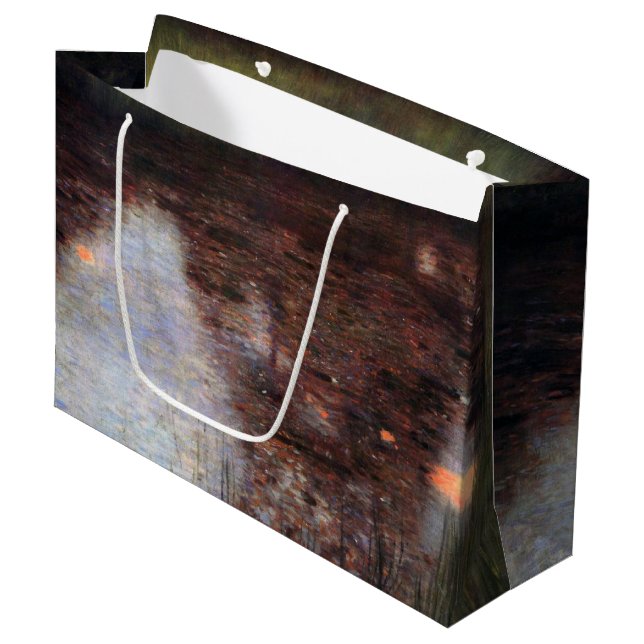 Calm Pond auf Kammerburg, Gustav Klimt Große Geschenktüte (Vorderseite Schrägansicht)