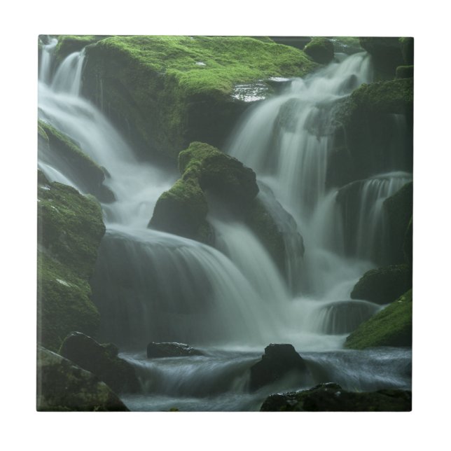 Calming Waterfall Fliese (Vorderseite)
