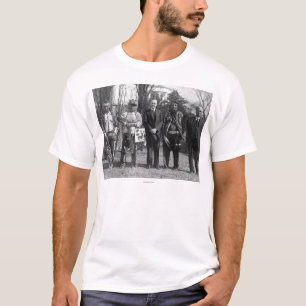 Calvin Coolidge mit Osage-Ureinwohner-Fotografie T-Shirt