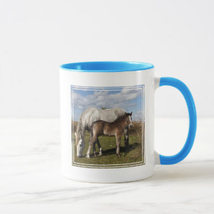 Camargue Horse Foal mit Mutter Tasse