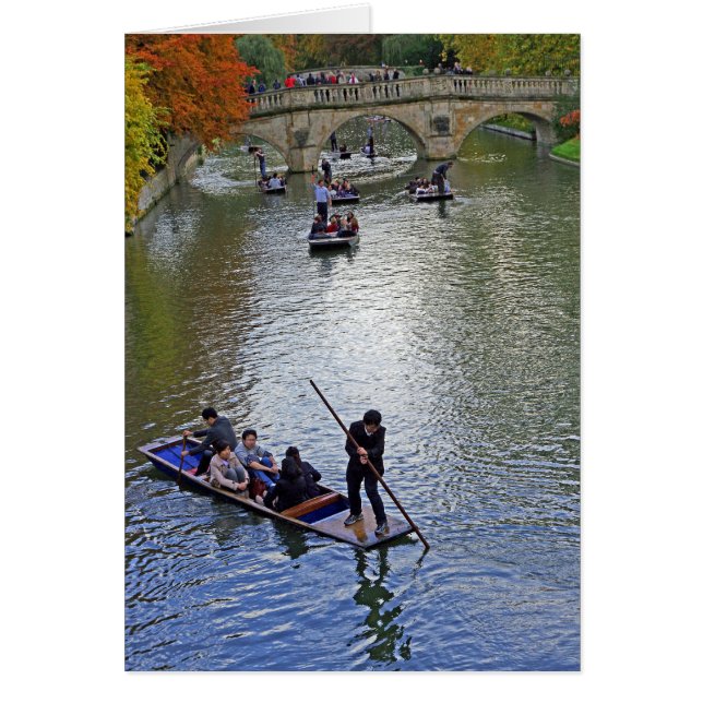 Cambridge donnant un coup de volée la carte (Devant)