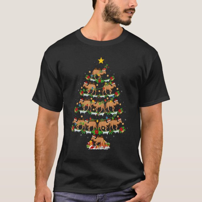 Camel   Xmas Lights Bactrian Camel Christmas Tree T-Shirt (Vorderseite)