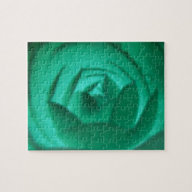 Camellia Hypnotic Puzzle (Horizontal)