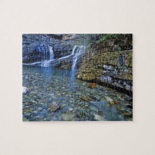 Cameron Falls im Waterton-Lakes-Nationalpark in 2