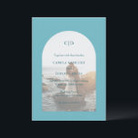 Camila Aqua Arch Moderne Hochzeit Einladung<br><div class="desc">Moderne Hochzeitseinladung mit Ihrem Monogramm zusammen mit Ihren Details über Ihr Lieblings-Foto in einem Bogen über einem türkisfarbenen / aqua / aquamarinen Hintergrund. Die Vorlage enthält ein überlagertes Layout, mit dem der Text über dem Bild angezeigt werden kann und das im Designbearbeitungstool entfernt werden kann. Dieses schlichte und dennoch elegante...</div>