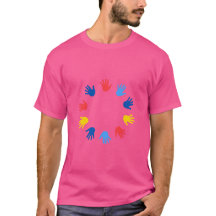 Camiseta Básica Masculina Escura Mãos