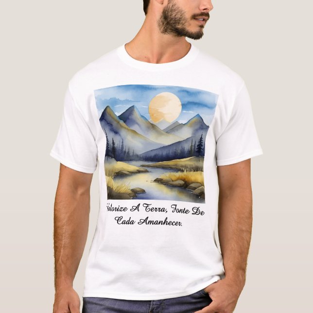 Camiseta Masculina Básica Amanhecer da Terra-2 T-Shirt (Vorderseite)