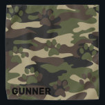 Camouflage Bandana, Militär, Dog Paw Print Halstuch<br><div class="desc">Super coole Camouflage Bandana für Sie und Ihren Hund. Perfekt passendes Outfit für ein Abenteuer im Freien.</div>