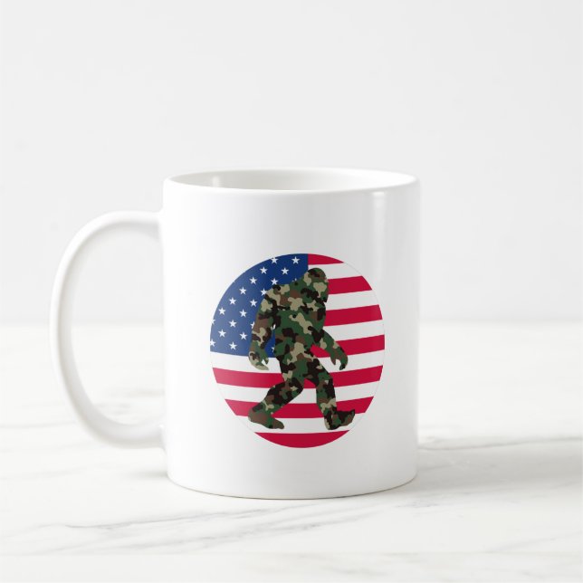 Camouflage Bigfoot Sasquatch Kaffeetasse (Links)