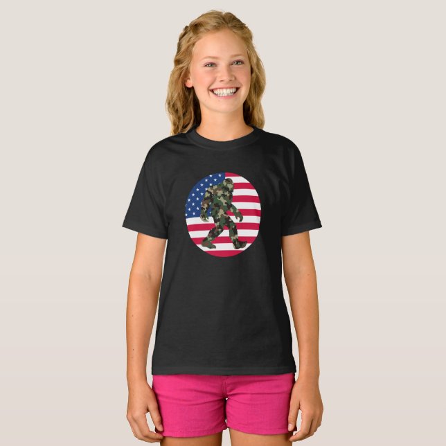 Camouflage Bigfoot Sasquatch T-Shirt (Vorne ganz)