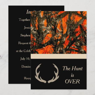 Camouflage Hochzeit Einladung mit Hirschhörnern.