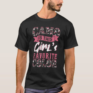 Camouflage ist die Lieblingsfarbe dieses Mädchens T-Shirt