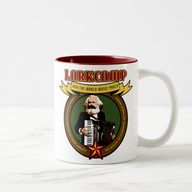 Camp d'alouette - tasse d'accordéon de partie de (Droit)
